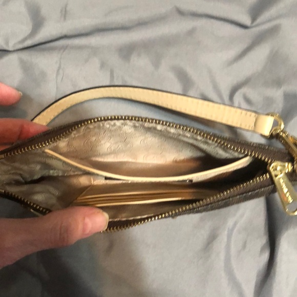 Large Michael Kors Wristlet - Picture 4 of 4